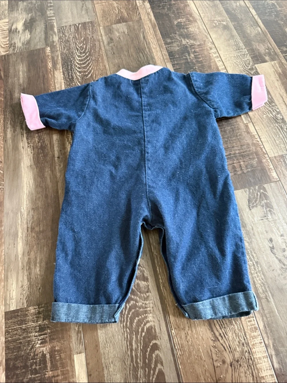 Vintage Disney Baby Pink and Navy Minnie Romper0-6 months